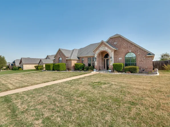 207 White Rock Ct, Red Oak, TX 75154