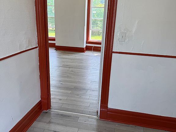 3rd image of 1279 Michigan Ave Floor 2