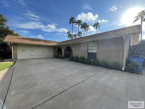 4th image of 1924 Tangerine Dr