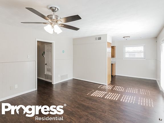 5th image of 626 Willowood Ln