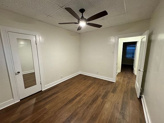 2nd image of 35 17th St APT 6