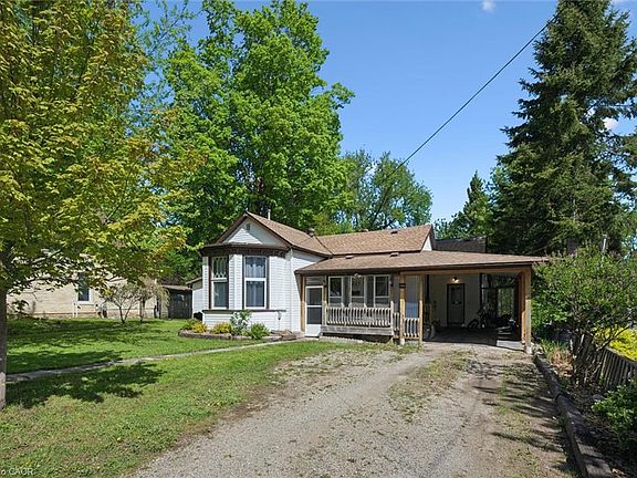 3rd image of 204 Joseph St