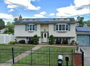 87 S 30th Street, Wyandanch, NY