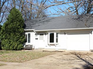 404 Lacy Ave, Streamwood, IL 60107