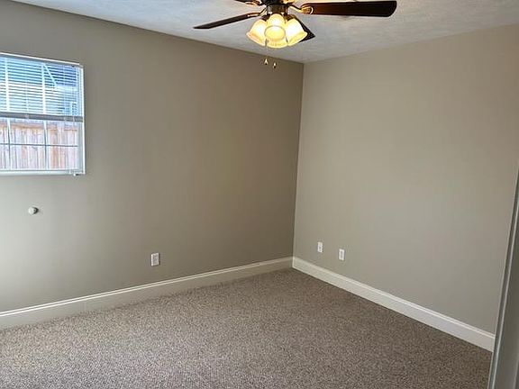 5th image of 3722 Kerry Cir