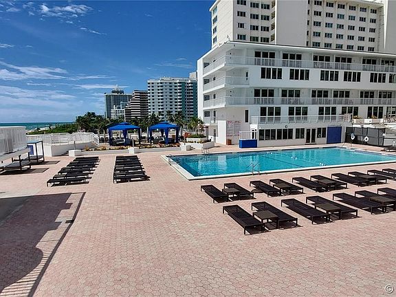 5th image of 5401 Collins Ave APT 1011