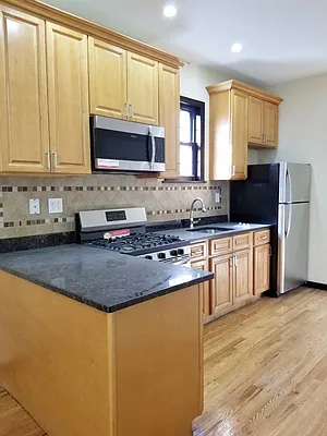 Rented by EXR | media 19