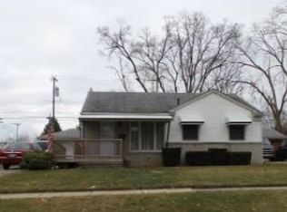 11070 Hillcrest St, Livonia, MI 48150