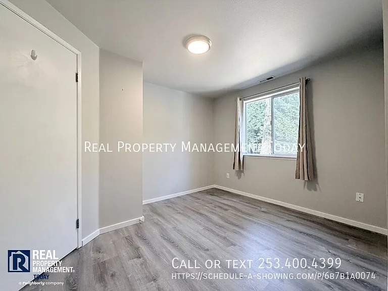 2804 12th Avenue Ct NW — Photo 13