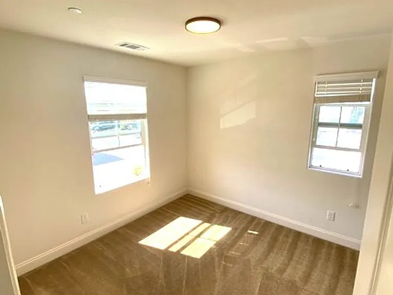 1824 Blue Sage Ln — Photo 9