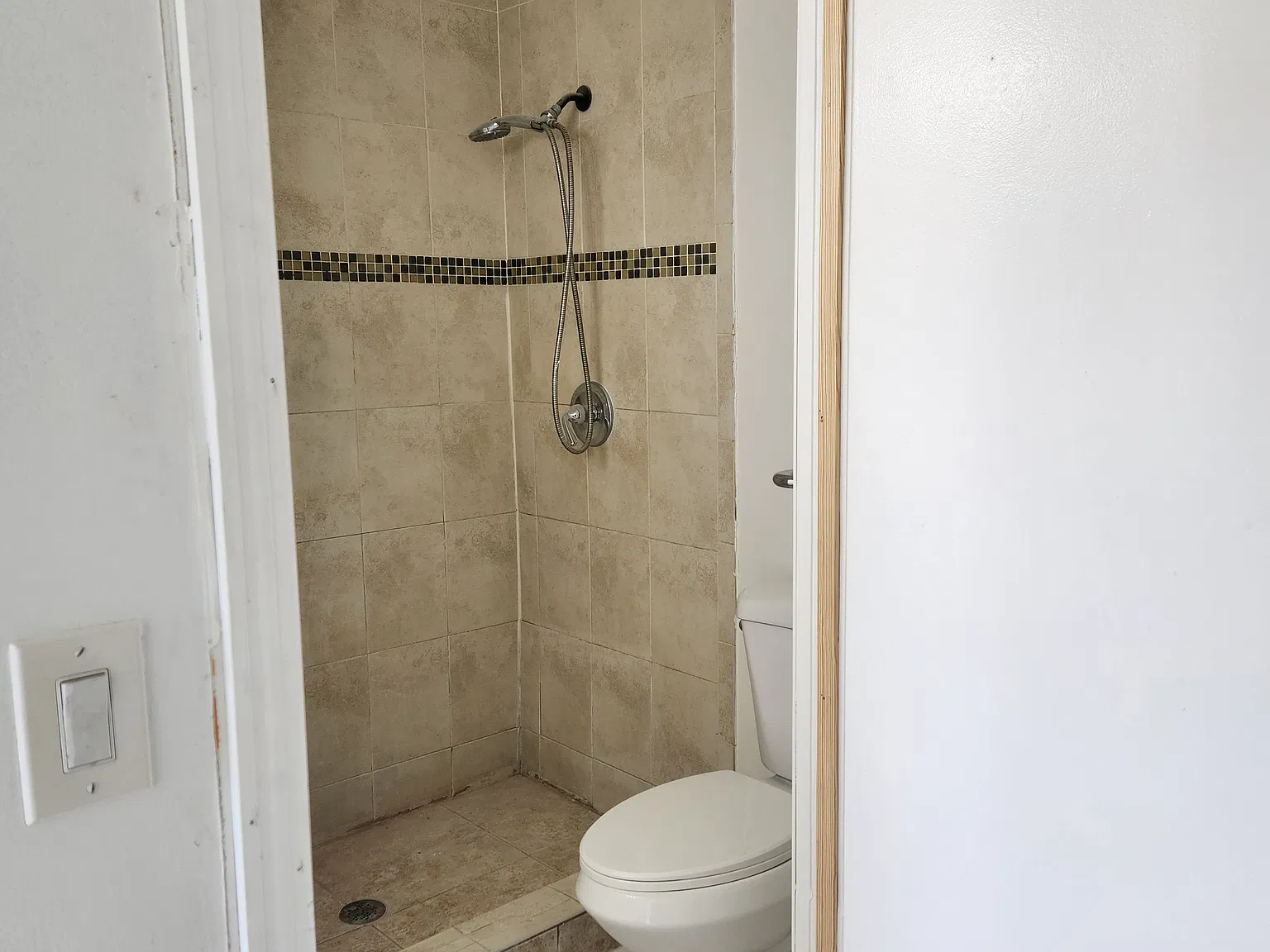 2 bed, 950 sqft, $1,950 — Photo 4