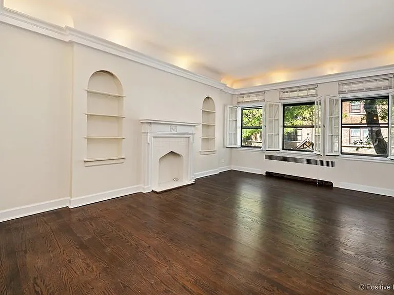2617 W Glenlake Ave #1D — Photo 1