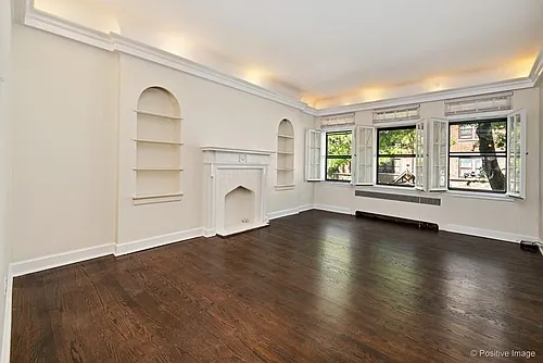2617 W Glenlake Ave #3D Photo 1