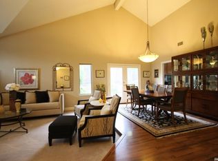 1406 Greenborough Dr, Roseville, CA 95661