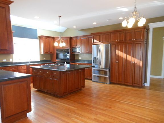 4th image of 4712 Torphin Hill Ct