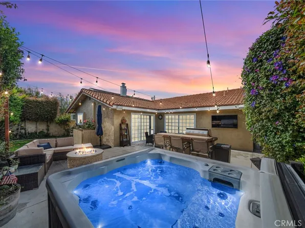 4688 Dogwood Ave, Seal Beach, CA 90740