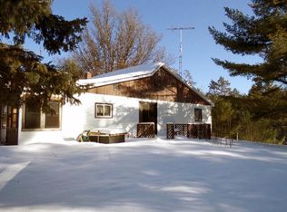 2142 Lenroy Valley Rd, Luzerne, MI 48636