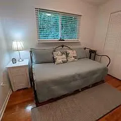 3201 Merrill Ave — Photo 8
