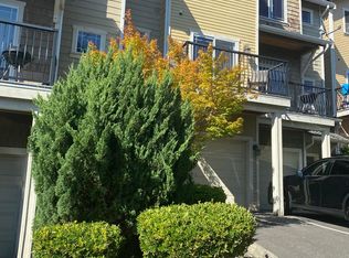 Landing View Townhomes, Renton, WA 98056
