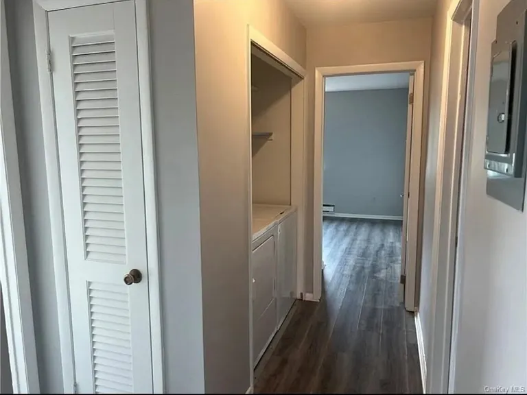 254 Richard Ct — Photo 10