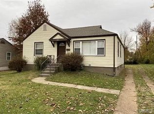 6010 Napier Dr, Saint Louis, MO 63134
