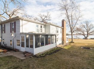 25921 W Elmwood Ave, Wauconda, IL