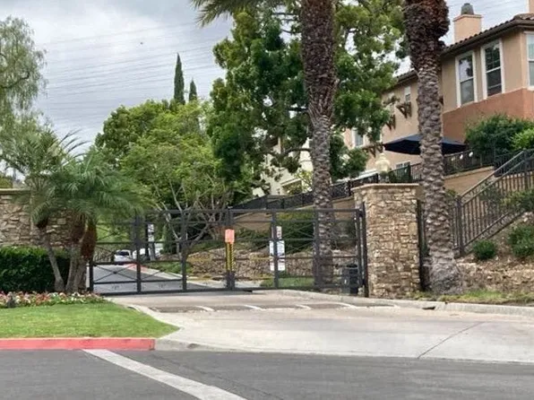 2772 Piantino Cir, San Diego, CA 92108