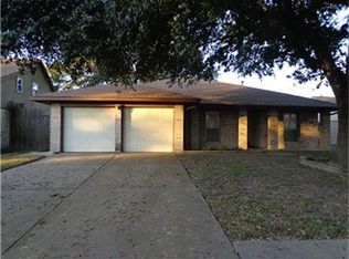 6710 Log Hollow Dr, Houston, TX 77088