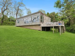 31059 County Road 48, Peconic, NY 11958