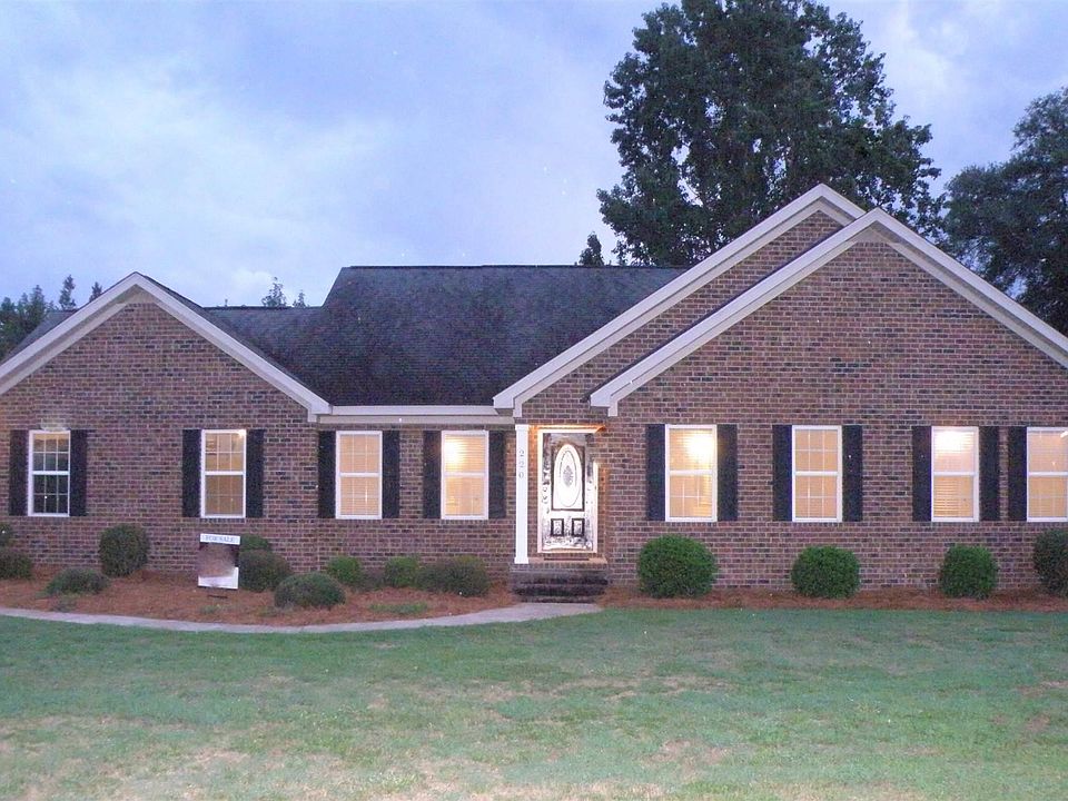 1st image of 220 Bruiser Cir #15