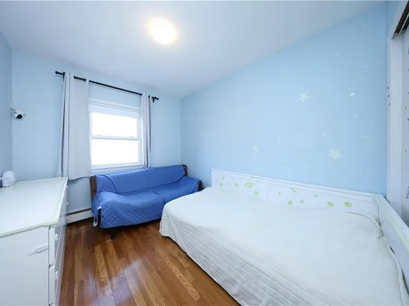 2202 Burnett Street image 22 of 45