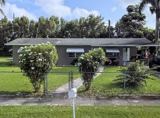 1430 NE 9th St, Homestead, FL 33033