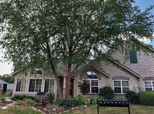 45 Outlook Cir, Swannanoa, NC 28778