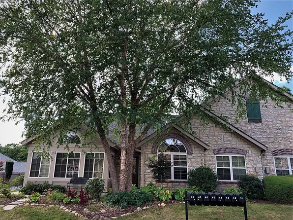 45 Outlook Cir, Swannanoa, NC 28778