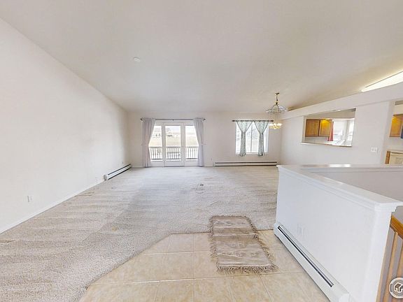 4th image of 235 Las Lunas St