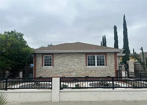 236 S Tustin St Photo 1