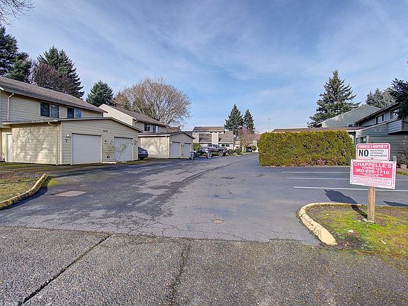 4th image of 8604 NE Mason Dr #13