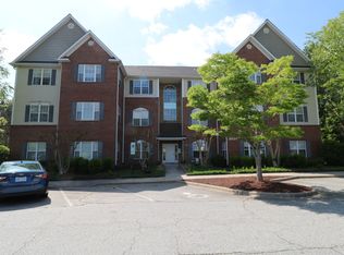 6901 Hanesbrook Cir APT 104, Clemmons, NC 27012