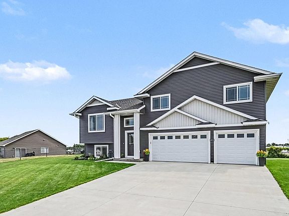 5th image of 413 Highland Dr