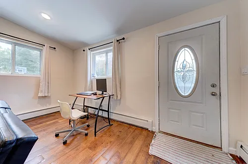 541 Park Ave Photo 1