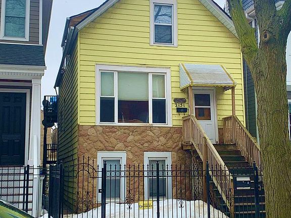 5th image of 2151 W Berteau Ave