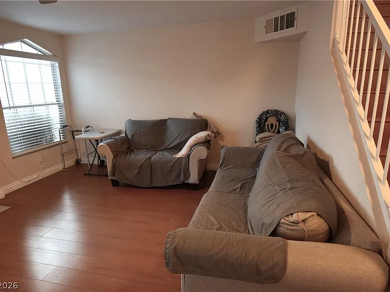 8064 Teresita Ave — Photo 2