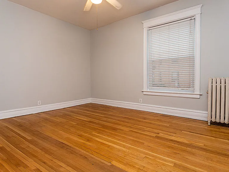 923 W Sheridan Rd #1 — Photo 16