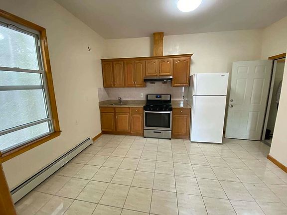 3rd image of 32-76 36th St #2