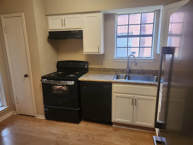 12500 Sandpiper Dr #129 — Photo 2