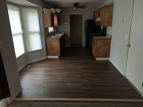 2nd image of 3855 Marla Cir