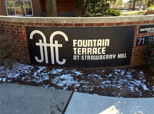 71 Strawberry Hill Ave APT 406, Stamford, CT 06902