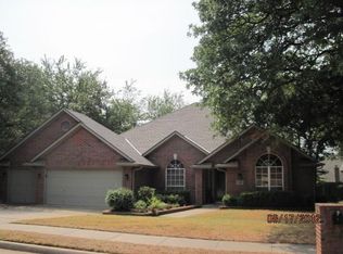 716 Redvine Rd, Edmond, OK 73034