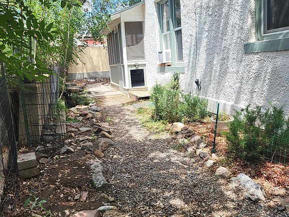 5th image of 304 N Cooper St