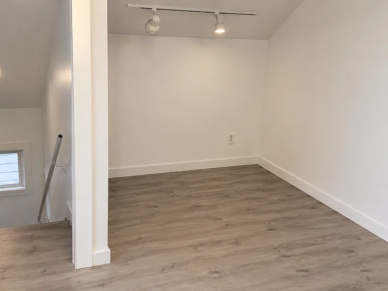 6324 W Girard Ave #1 — Photo 12